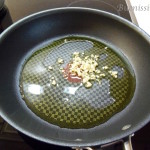 Špagety aglio olio peperoncino