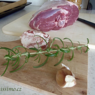 Jehněčí Buonissimo s artyčoky po římsku